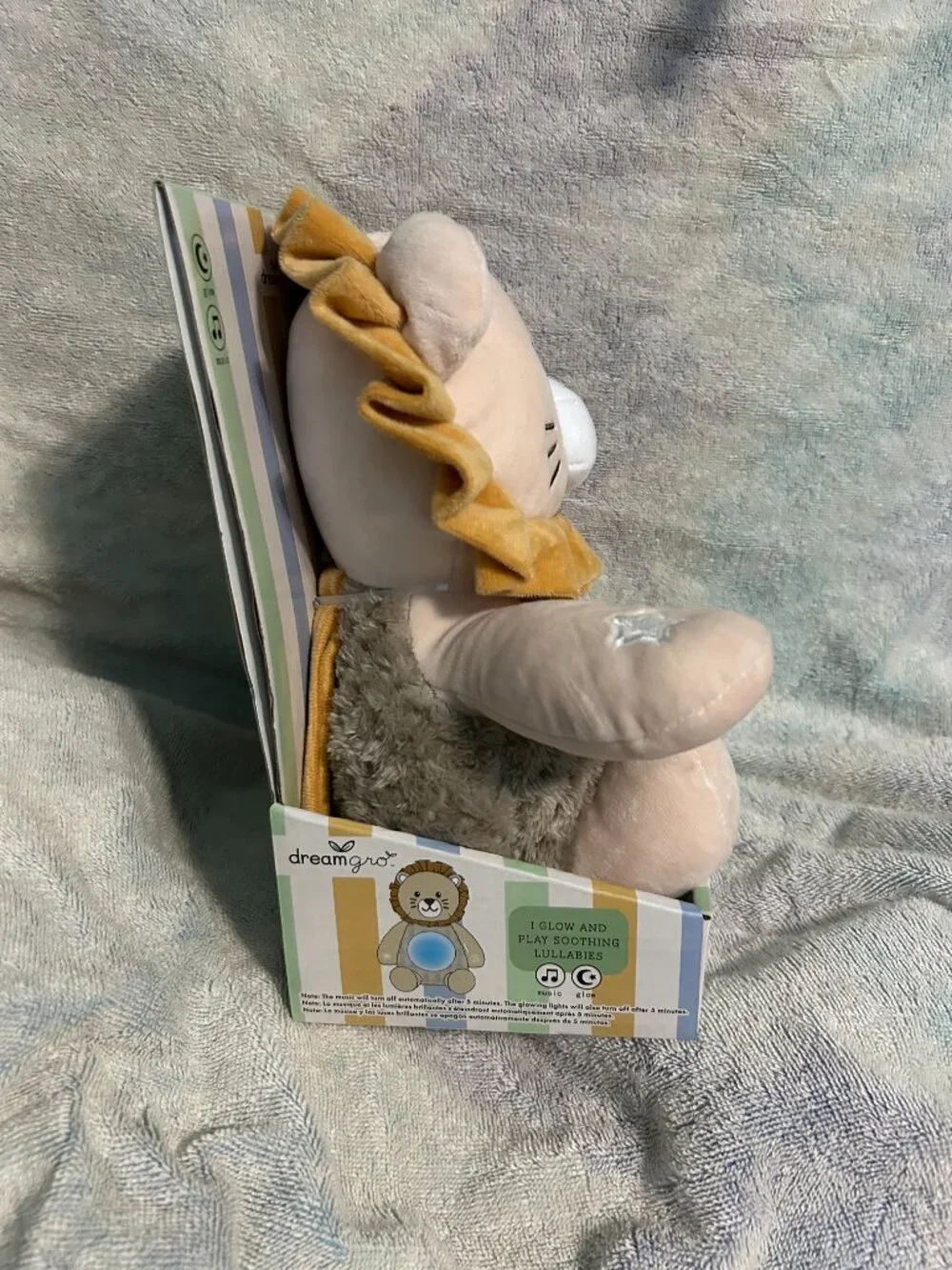 DreamGro Light & Lullaby Soother LuLu Lion NWT